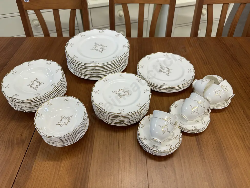  Royal Doulton English Fine China "Monteige" Dinner Ware & Demi Cups & Saucers #H4954 66 Pieces Image 1++